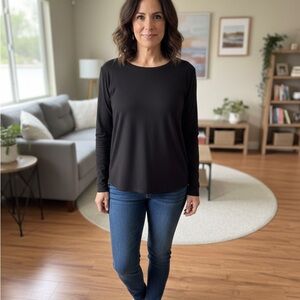 lululemon athletica Classic Black Long Sleeve Tee